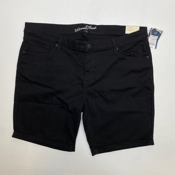 \Universal Thread Black Bermuda Shorts Roll Cuff - Picture 12 of 12